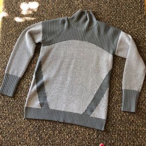 Lulu lemon sweater